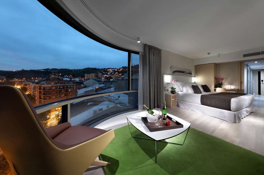Hotel Barcelo Bilbao Nervion Pokoj fotografie